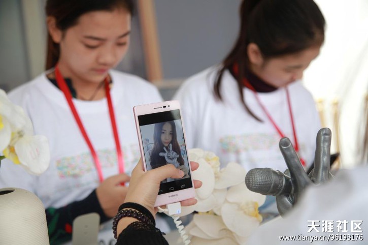 华为麦芒4 手机驱动下载
:在终点 当擎天柱完美邂逅中国好声音-第4张图片-太平洋在线下载