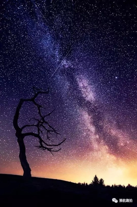 华为手机绚丽星轨参数
:星空拍摄技巧(转载)