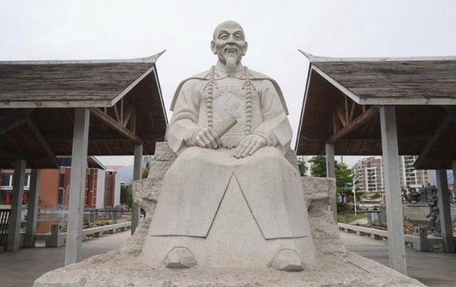 大清当皇帝苹果破解版:他是康熙的大臣，挪用八千两，皇帝得知悄悄补上