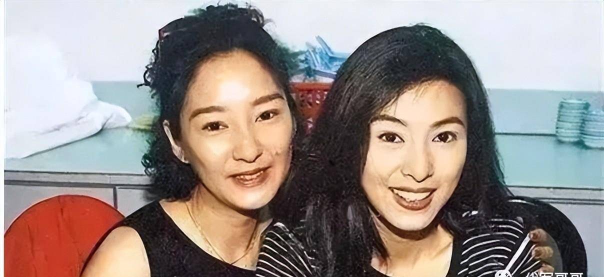 坏姐姐版小苹果:她15岁出道，18岁爱上渣男被骗生女，如今53岁却还是单身？